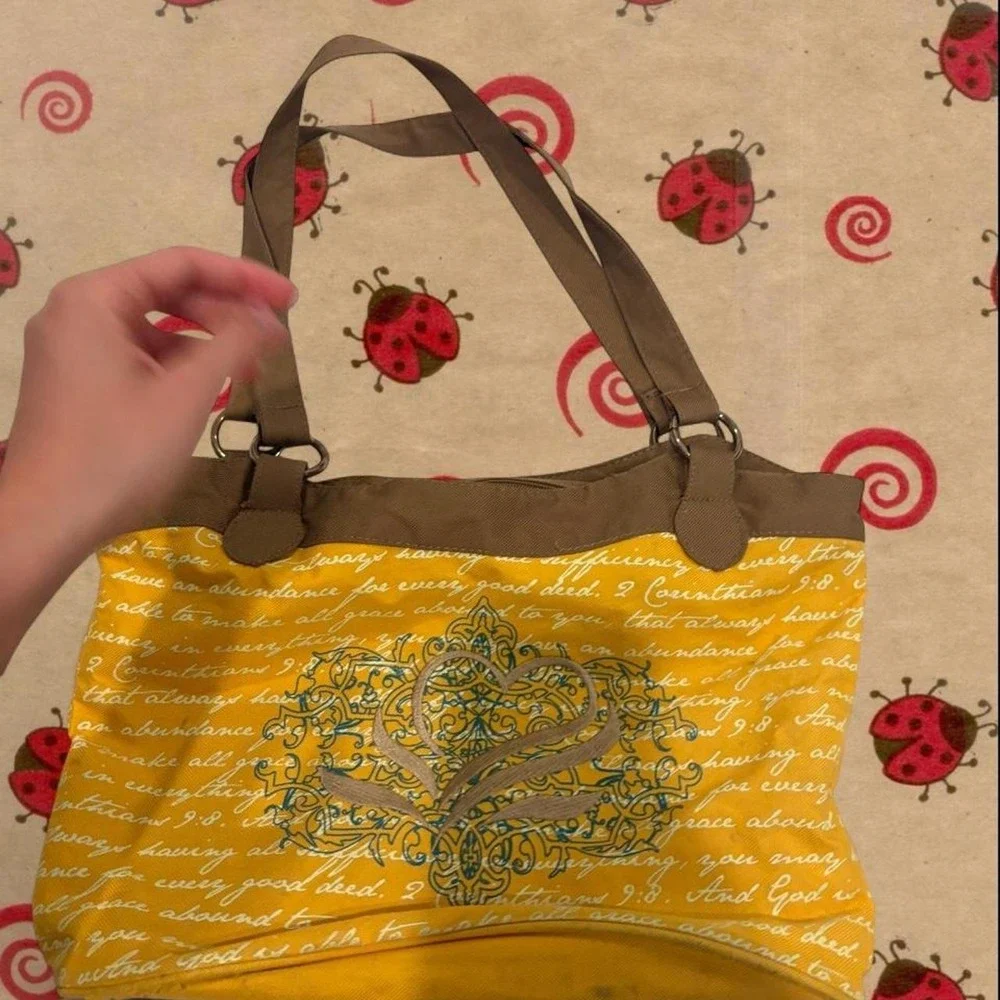 Tote bag